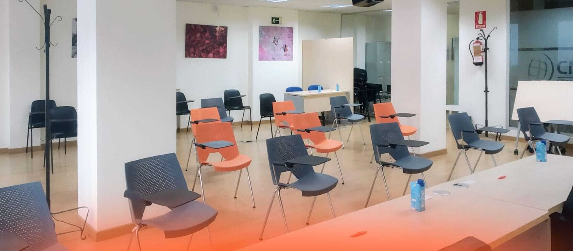 Encuentra el espacio de oficina perfecto en Madrid con CN Centros de Negocios. Flexibilidad y servicios premium para tu empresa