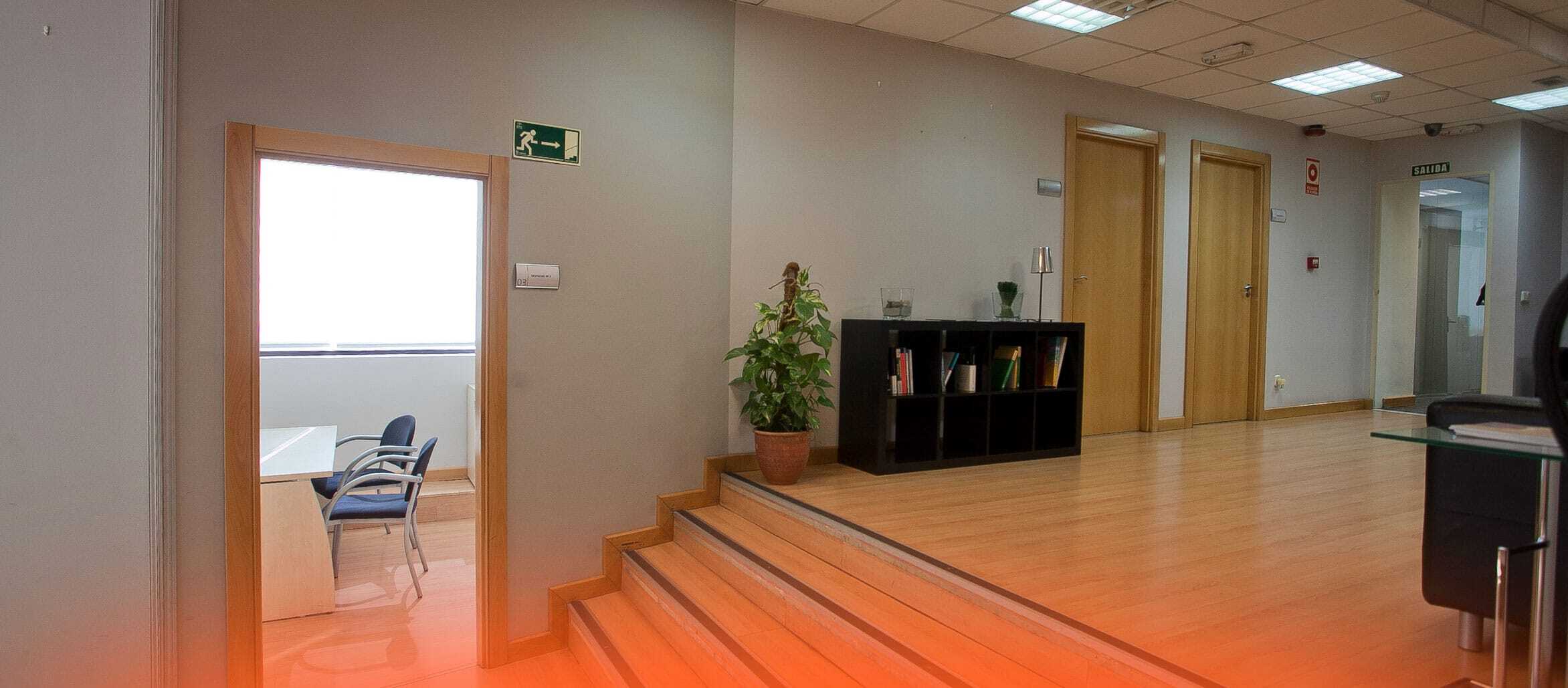 CN Centros de Negocios en Madrid centro o sevilla ciudad céntrico: alquiler de oficinas flexibles, salas de reuniones y espacios para empresas, horas de secretariado
