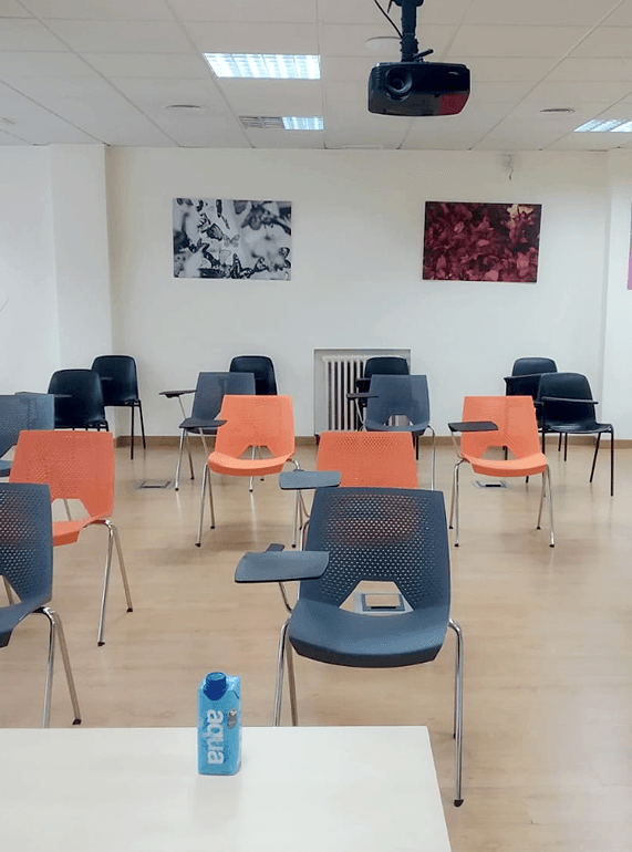 CN Centros de Negocios te proporciona oficina virtual en Madrid, con servicios de domiciliación fiscal y comercial para tu empresa.